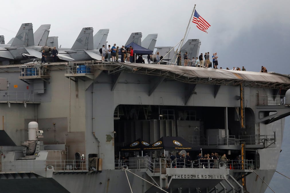 Coronavirus: un demi-millier de cas a bord du porte-avions americain theodore roosevelt