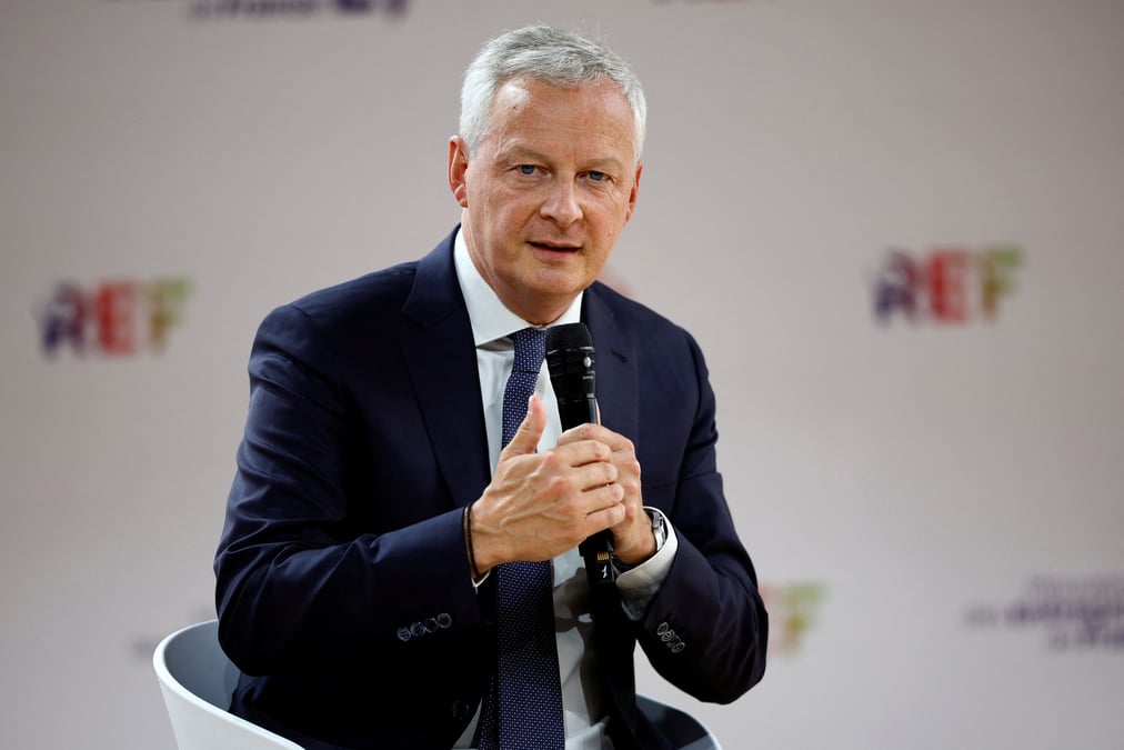 Photo d'archives du ministre francais de l'economie et des finances bruno le maire prononcant un discours lors du forum d'ete du syndicat medef