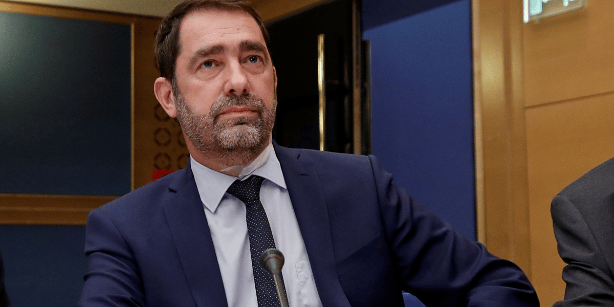 L'auteur d'appels a la "purge" identifie, selon castaner