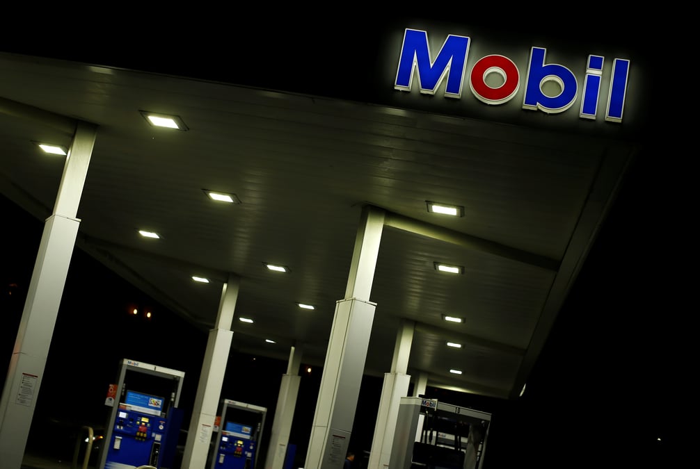 Le mozambique dit ne pas etre informe des projets gnl d'exxon/total