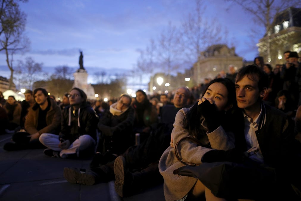 Critiques contre "nuit debout" apres l'eviction de finkielkraut