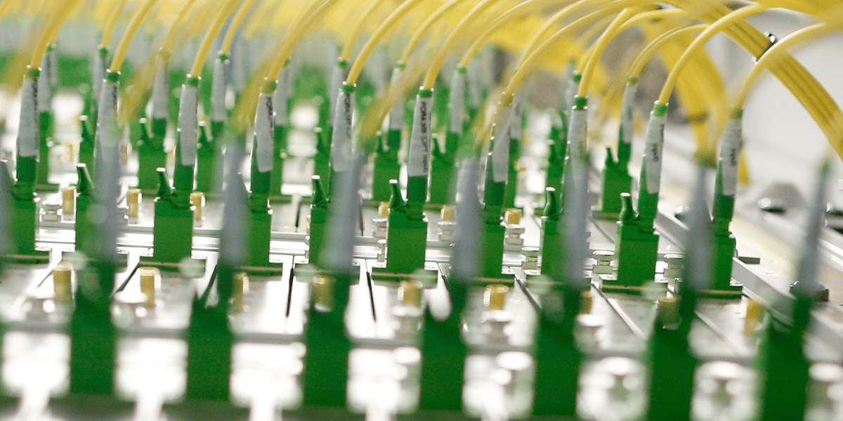 Fibre optique télécoms câble