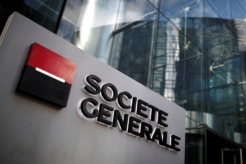 Signature du contrat cadre en vue du rachat de lyxor par amundi