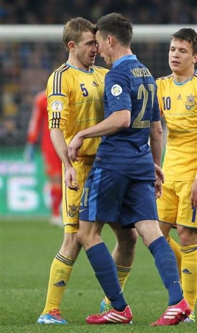 Mondial: Koscielny, suspendu un match, pourra jouer au Brésil
