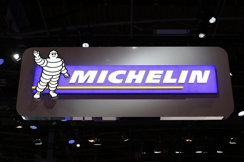 Michelin, plus forte hausse du cac40 a mi-seance