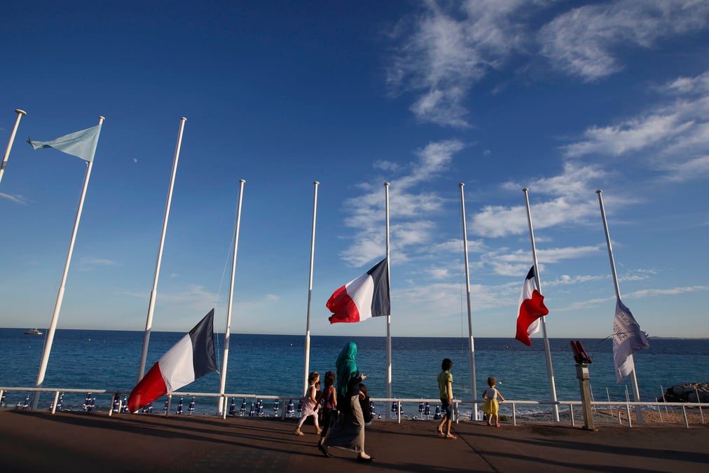 Manuel valls parle d'acte lie a l'islamisme radical
