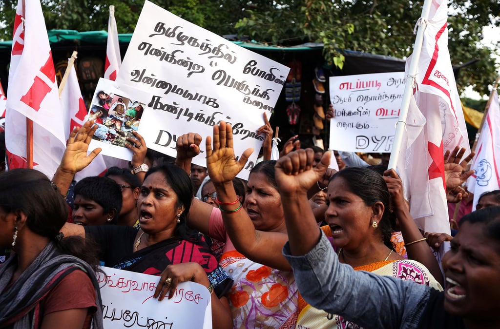 La police indienne tire sur des manifestants, au moins 9 morts