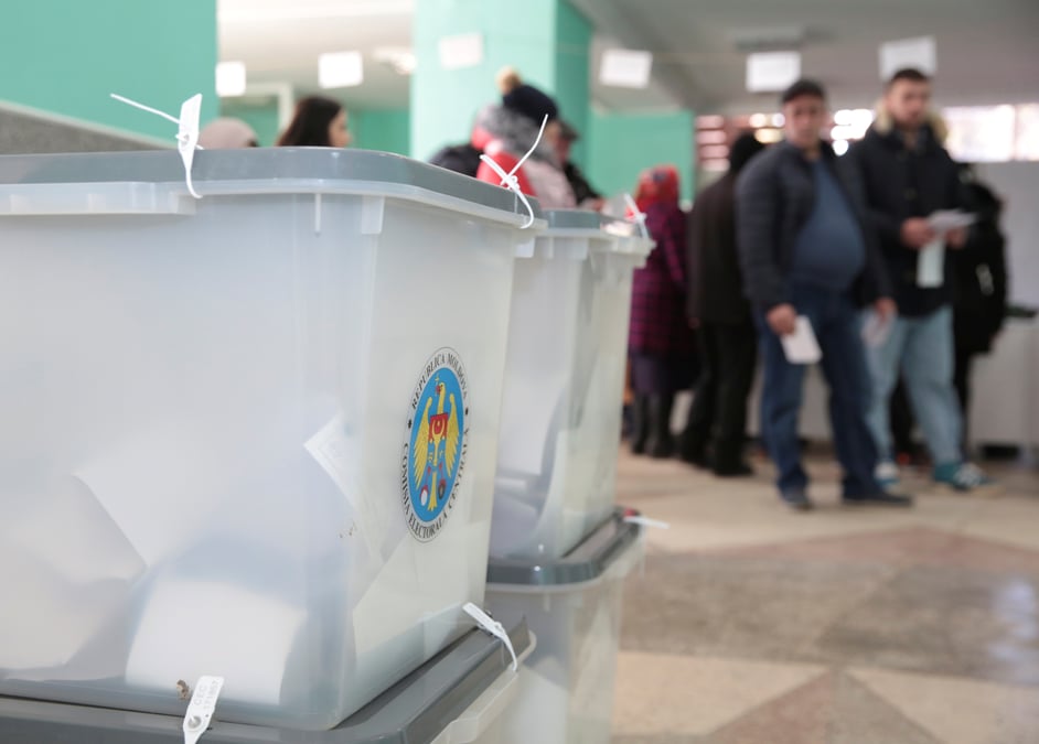 Les legislatives en moldavie ne degagent aucune majorite