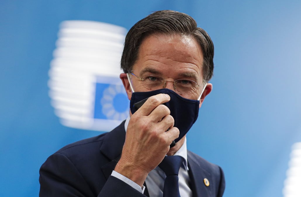 Coronavirus: le gouvernement neerlandais recommande finalement le port du masque