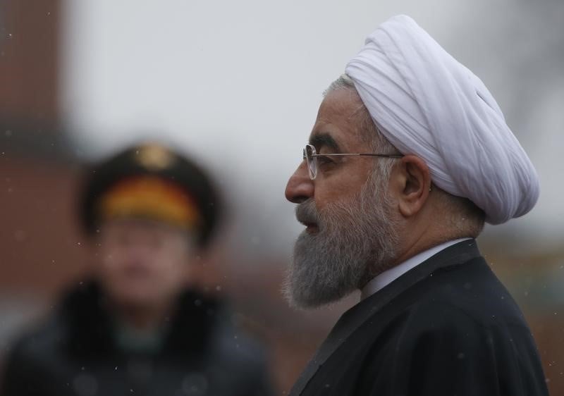 Rohani defend son bilan economique avant les elections