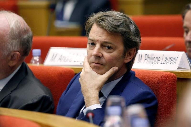 Les maires sonnent "l'alerte rouge" sur leurs finances