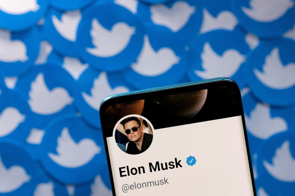 Twitter attaque elon musk en justice pour rupture de l'accord de rachat