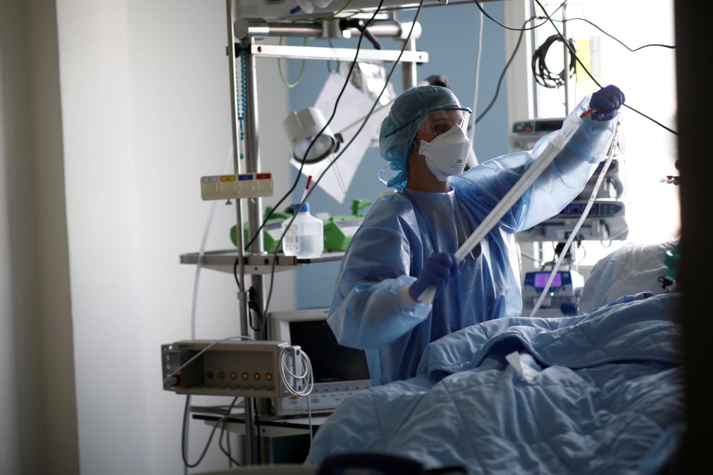 La france passe le cap des 20.000 morts liees au nouveau coronavirus