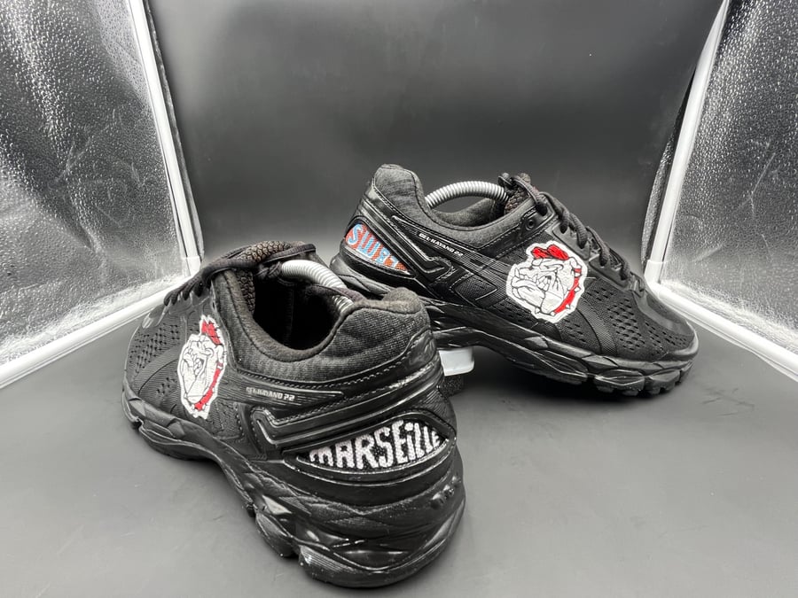 Comment Save my shoes veut relocaliser le traitement des baskets usagées