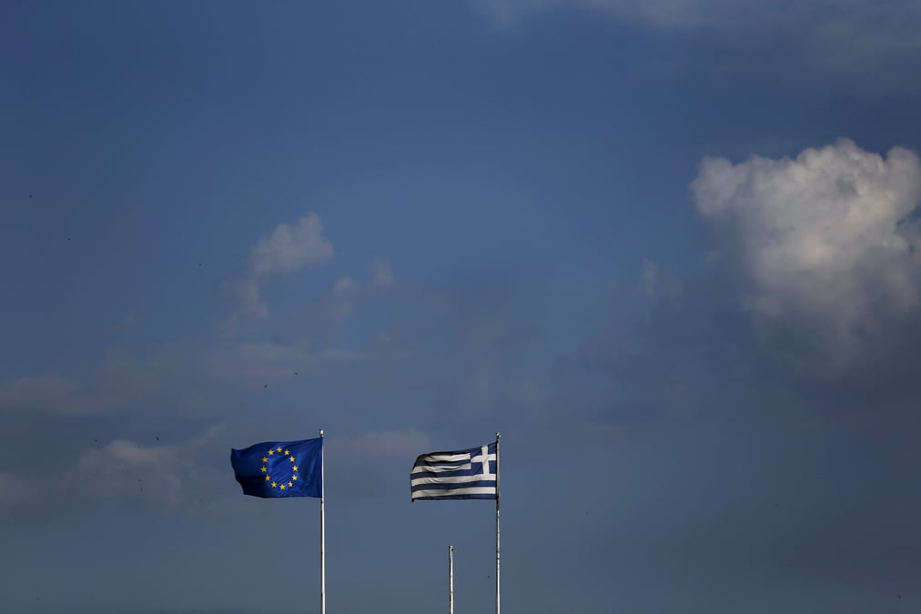 Francois hollande n'ecarte pas la possibilite d'un accord entre la grece et ses creanciers