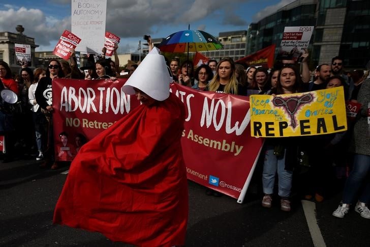 La cour supreme irlandaise ouvre la voie a un referendum sur l'ivg