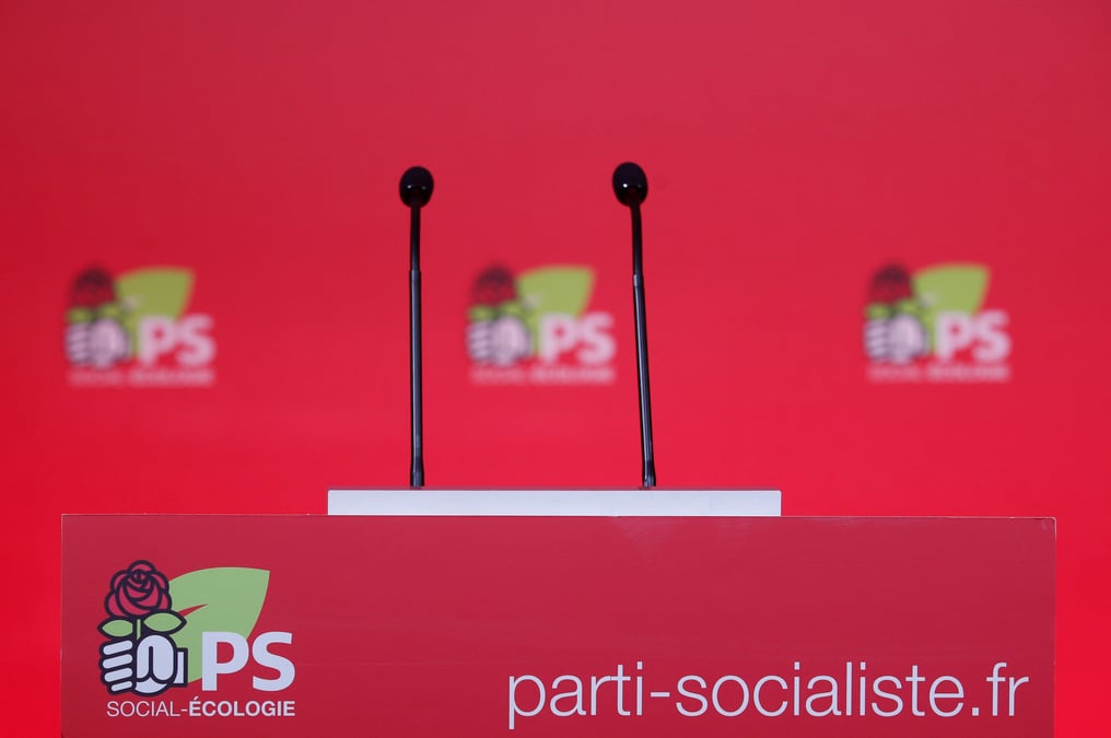 Le ps envisage un referendum pour restaurer l'isf