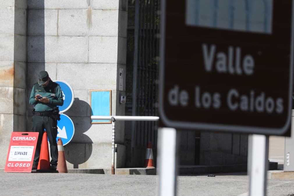 La depouille de franco sera exhumee jeudi