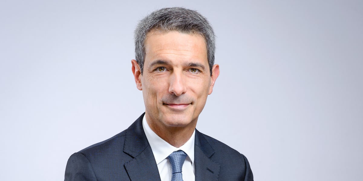 Benoît Bazin, Saint-Gobain