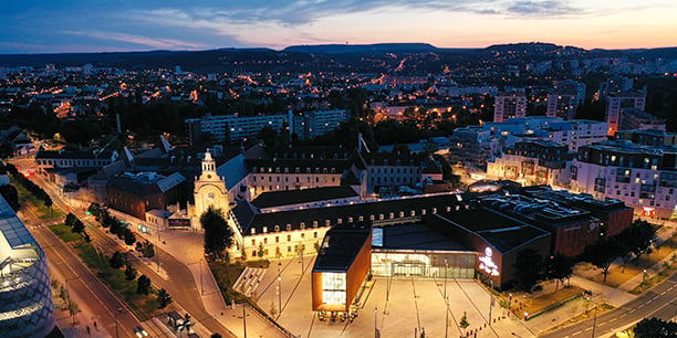 Vue aérienne de la Cité internationale de la gastronomie et du vin.