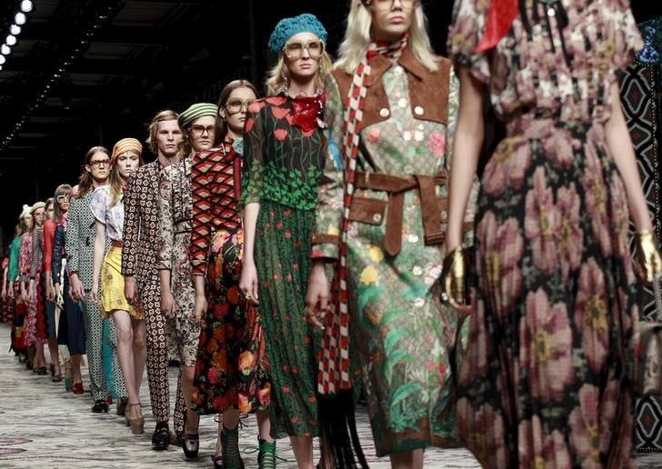 Kering, plus forte hausse du cac 40 a la mi-seance