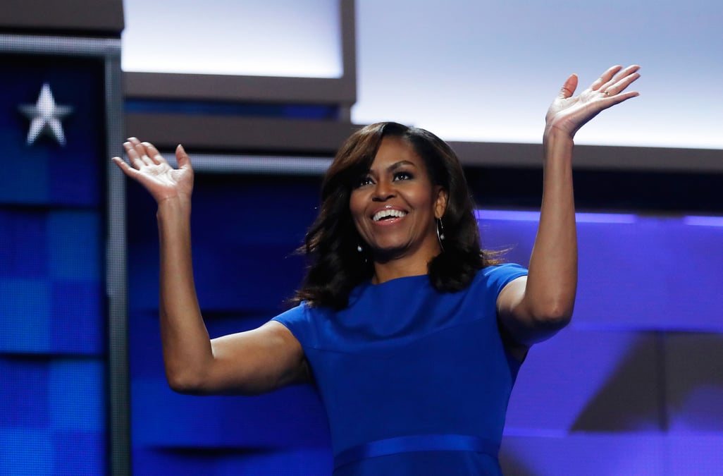Michelle obama a la conquete des jeunes electeurs pour aider hillary clinton