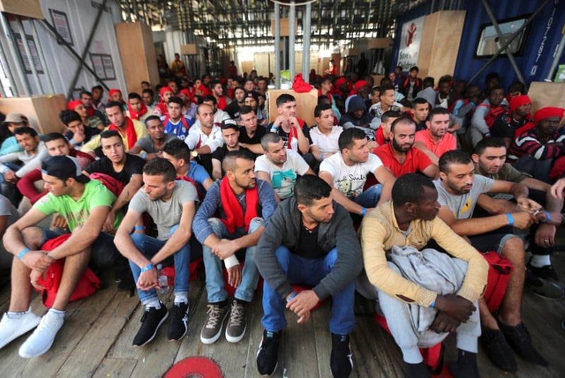 Migrants: rencontre dimanche entre france, italie et allemagne