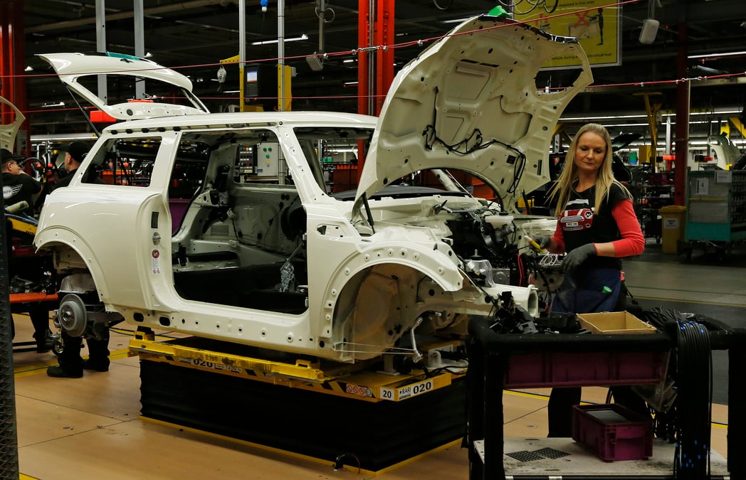 Bmw pourrait delocaliser vers l'europe en cas de brexit sans accord