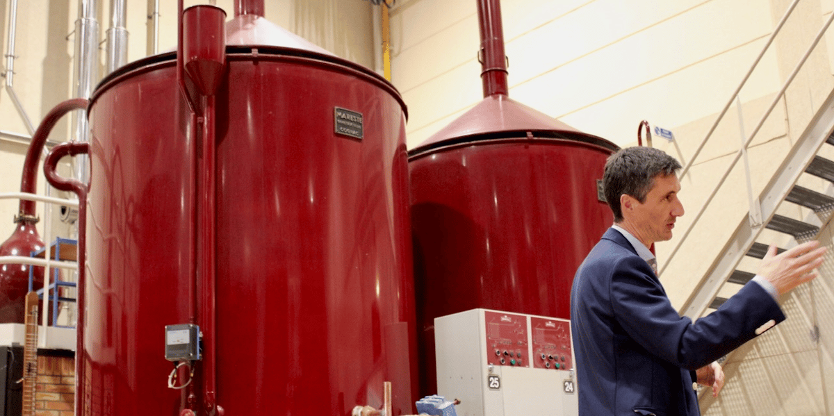 distillation martell cognac