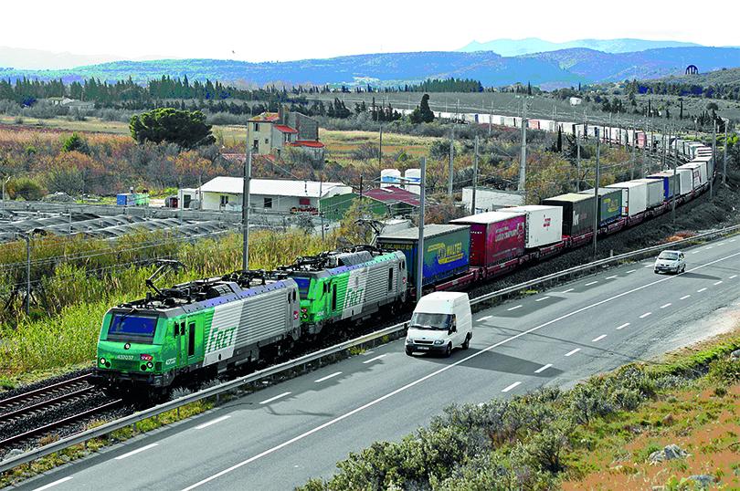 A pleine capacité, chacun des deux trains quotidiens embarquera 42 remorques non accompagnées