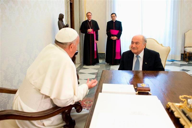 Mondial 2022: Sepp Blatter tance Paris et Berlin sur le Qatar