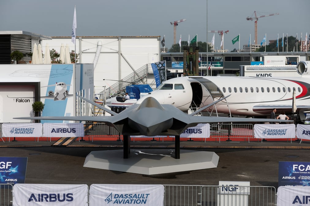 54eme salon de l'aeronautique et de l'espace a l'aeroport du bourget pres de paris