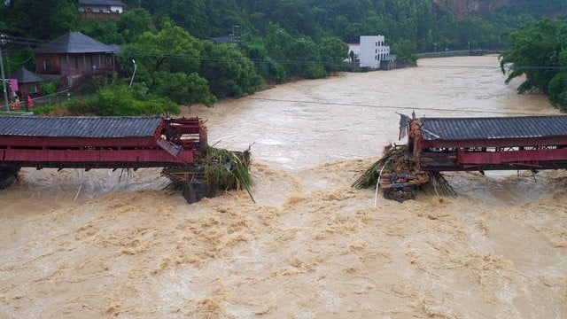 Nouvelle alerte cyclonique en chine, deux jours apres le passage du typhon meranti