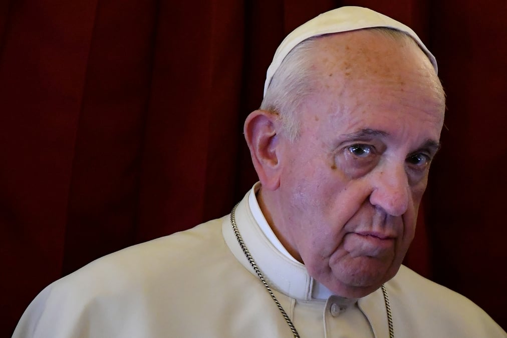 Le pape invite l'eglise a reconnaitre "une large trame d'autoritarisme" masculin