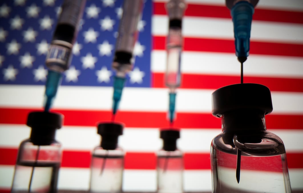 Des experts recommandent le rappel vaccinal seulement apres 65 ans