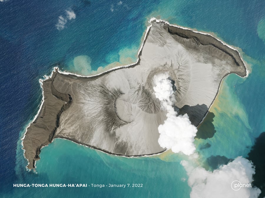 Les communications limitees apres le tsunami aux iles tonga