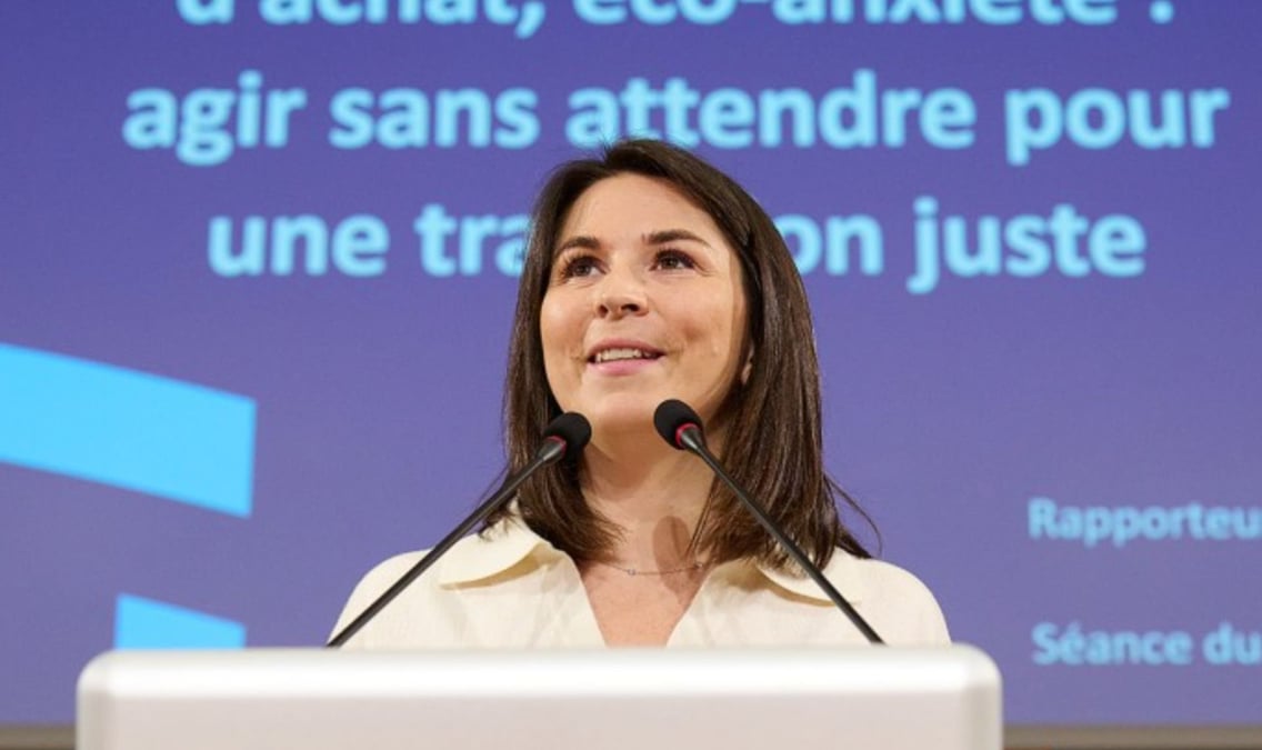 Marianne Tordeux Bitker lors de la remise d'un rapport du CESE