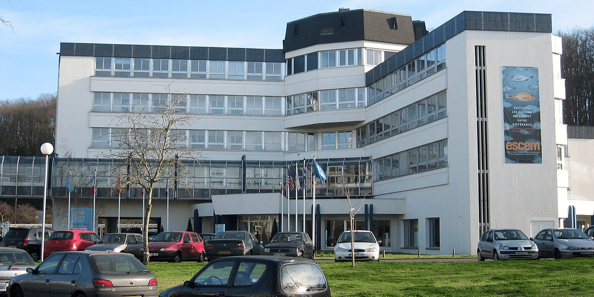 École supérieure de commerce et de management de Tours