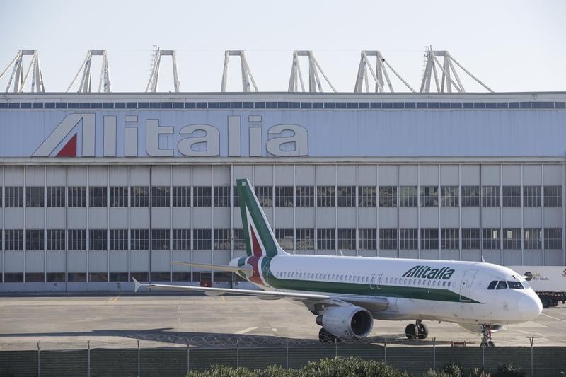 Etihad songe à investir 300 millions d'euros dans Alitalia