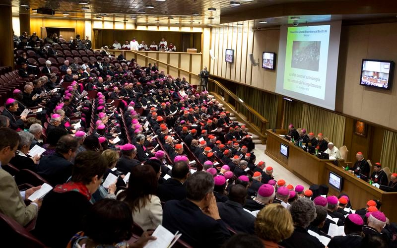 Bataille de mots au Vatican sur le texte consacré aux homosexuels