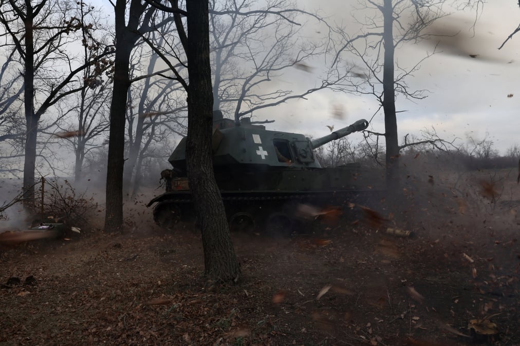 Des militaires de la 24e brigade mecanisee de l'armee ukrainienne, du nom du roi danylo, pres de bakhmut en ukraine