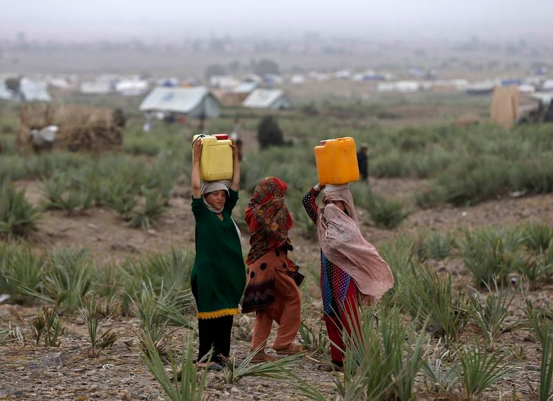 L'Est afghan accueille des milliers de Pakistanais en fuite