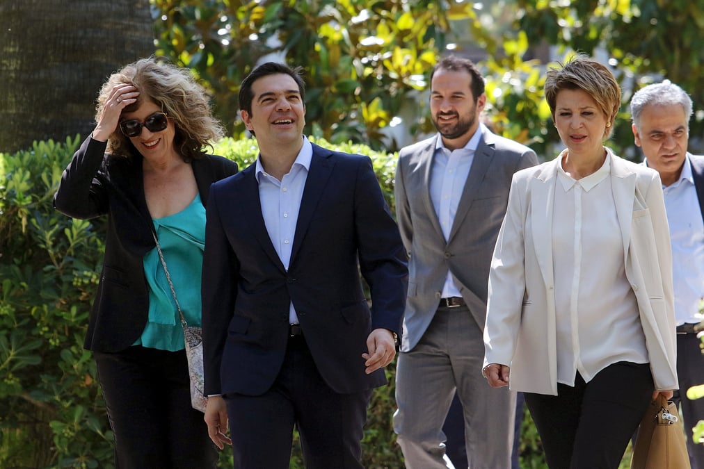 Les nouveaux ministres grecs prennent leurs fonctions