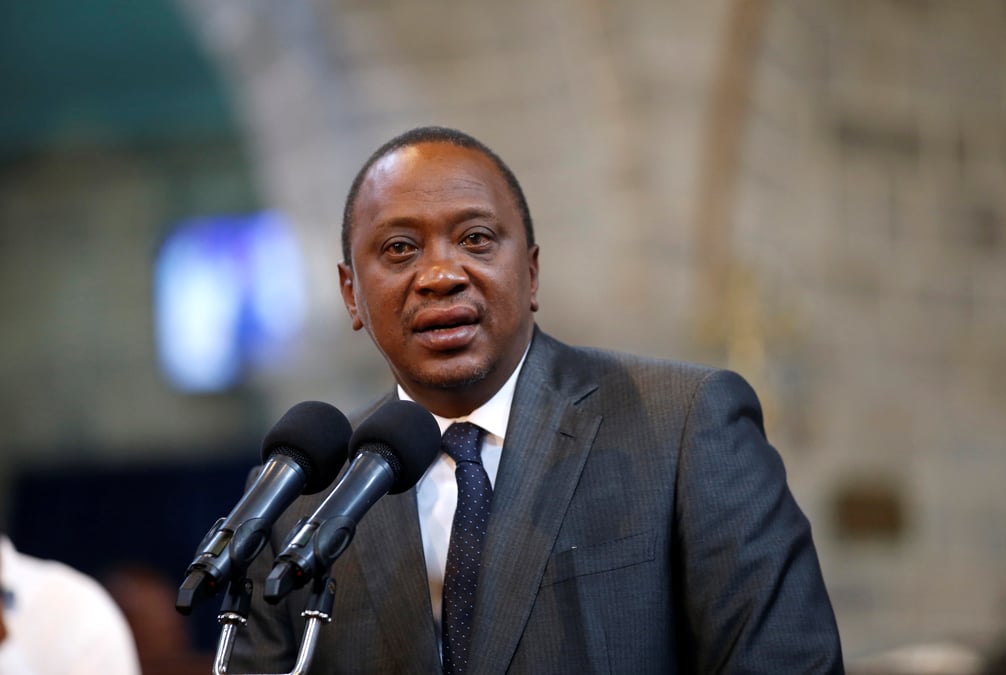 La reelection du president kenyan contestee devant la cour supreme