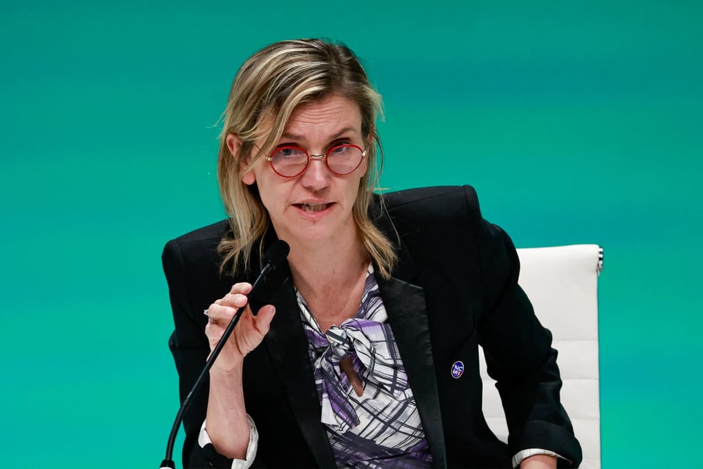 La ministre francaise de la transition energetique agnes pannier-runacher s'exprime lors d'une conference de presse pendant la cop28