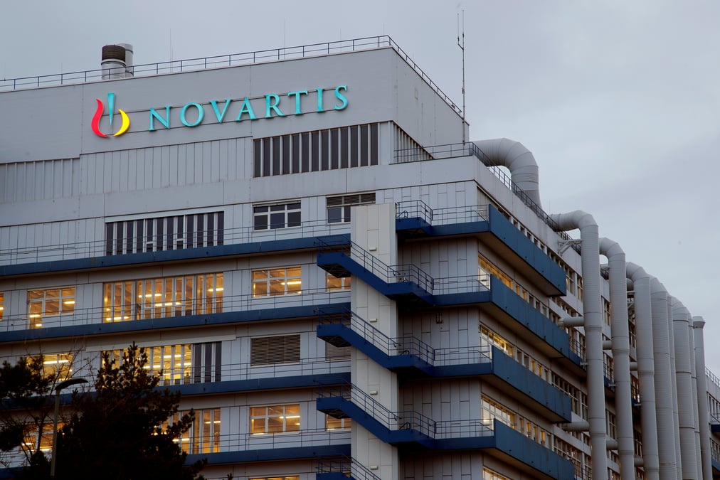 Alliance novartis-pfizer dans le traitement d'une maladie du foie