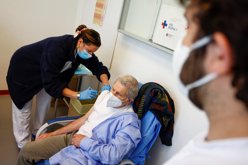 Coronavirus: 339 deces et 22.865 nouveaux cas en italie jeudi