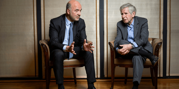 Le premier président de la Cour des comptes, Pierre Moscovici, et l’économiste et essayiste Alain Minc, à Paris mercredi.