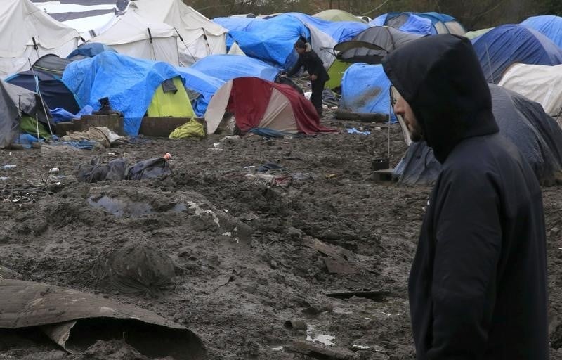 Demantelement de deux reseaux de passeurs dans le nord