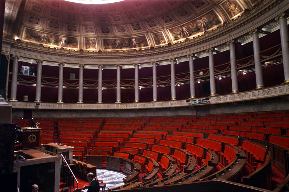Le parlement s'empare a son tour du "grand debat"